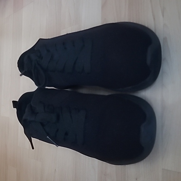 Clarks Cloudsteppers Washable Knit Sneakers Nova Glint Black/Black Size 9 - Picture 5 of 10